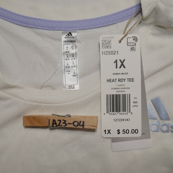 Adidas Women's Performance Training Top in Ivory Size 1X Lightweight Ventilated - Picture 3 of 9
